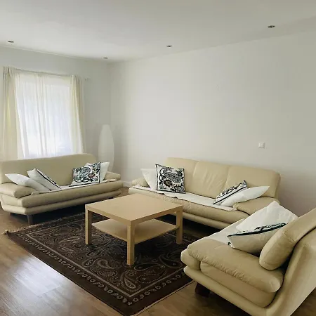 Velden Pool フェルデン・アム・ヴェルターゼー