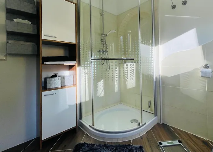 Apartment Velden Pool