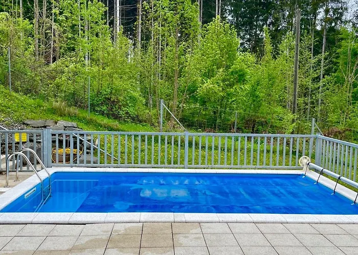 Velden Pool * Velden am Woerthersee